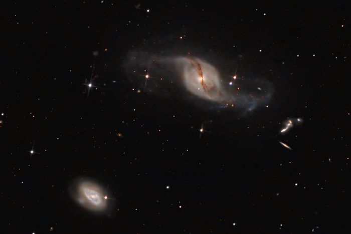 NGC3718